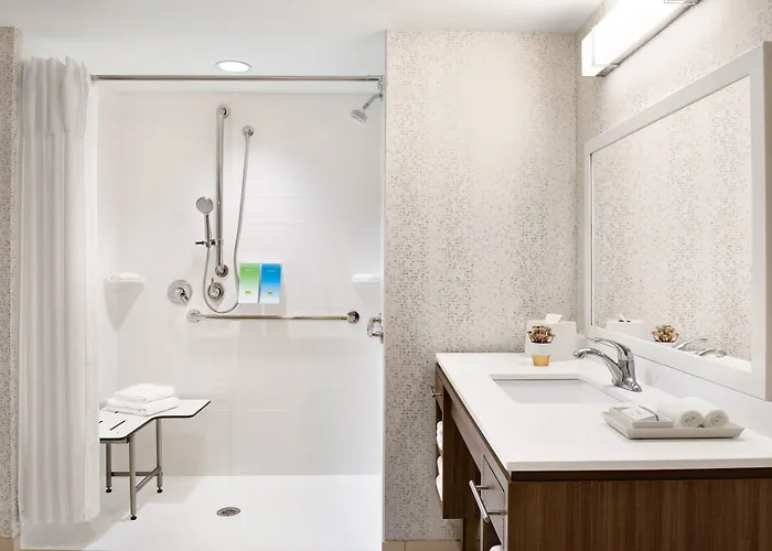 Home2 By Hilton Worth Cultural District Hotel 3*